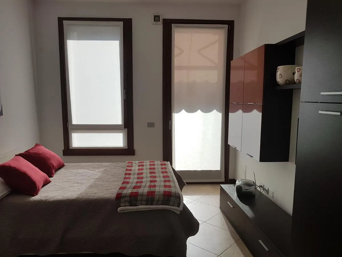 Apartment Sara Home Mini Negrar